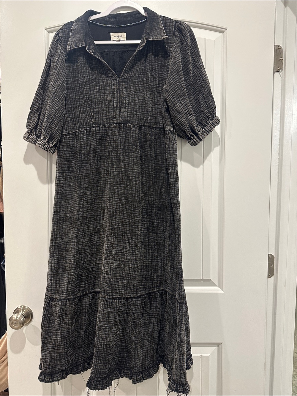 Umgee Charcoal Textured Collared Midi Dress